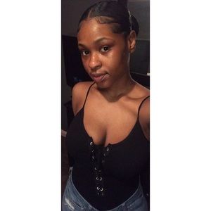 Meet your Posher, Lyneashae